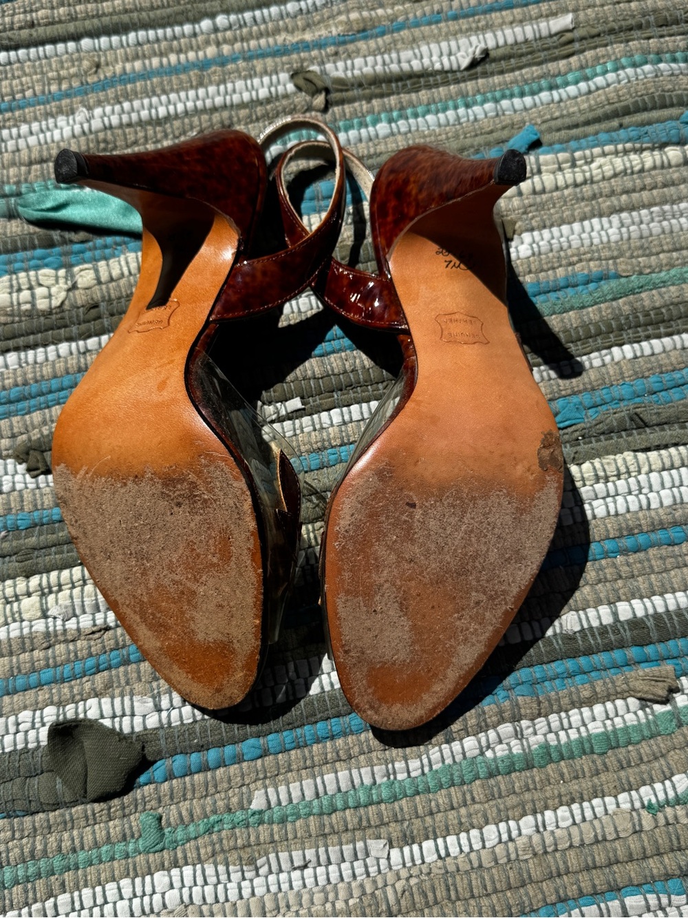 60s Vintage Vinyl + Tortoise Patent Leather Heels Sz 7 - Picture 5 of 8
